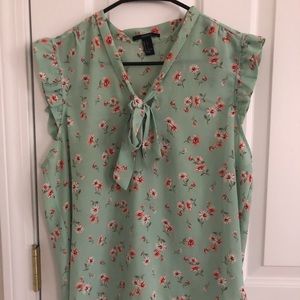 Foreve 21 Floral Blouse
